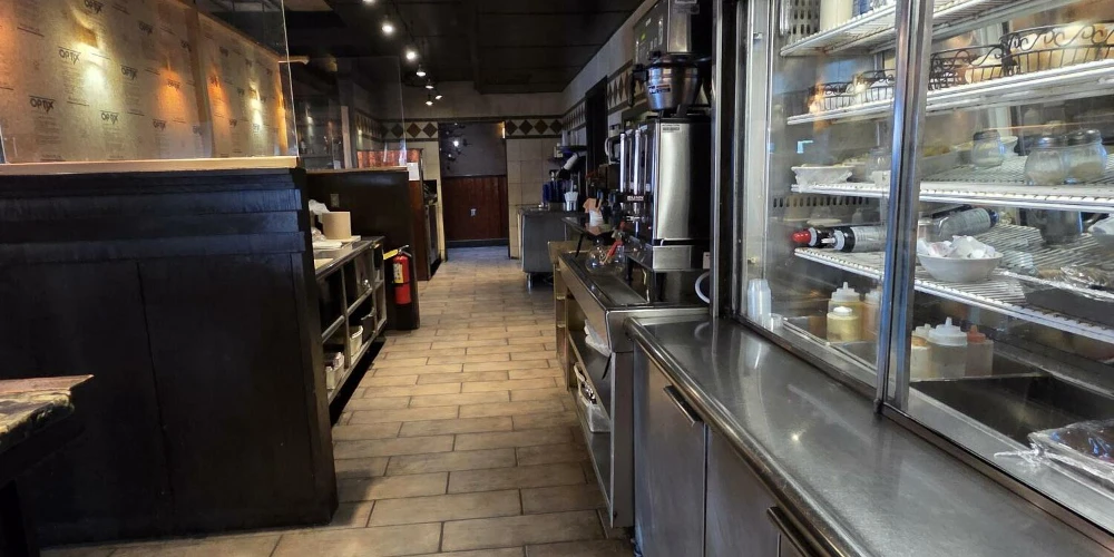 6135 Transit Rd - 6,298+/- SF EXISTING RESTAURANT FOR SALE