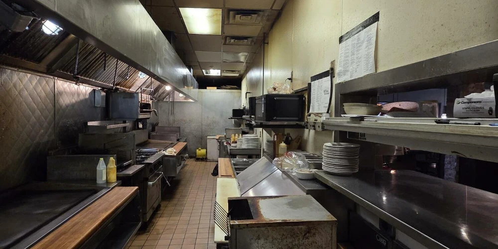 6135 Transit Rd - 6,298+/- SF EXISTING RESTAURANT FOR SALE