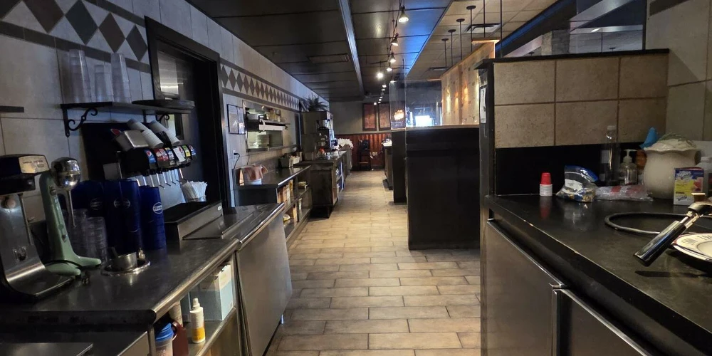 6135 Transit Rd - 6,298+/- SF EXISTING RESTAURANT FOR SALE