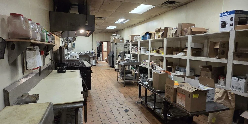 6135 Transit Rd - 6,298+/- SF EXISTING RESTAURANT FOR SALE