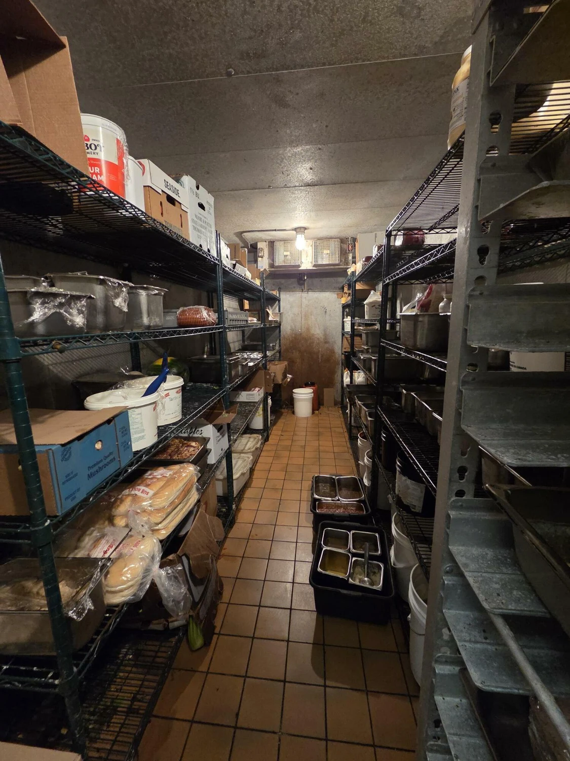 6135 Transit Rd - 6,298+/- SF EXISTING RESTAURANT FOR SALE