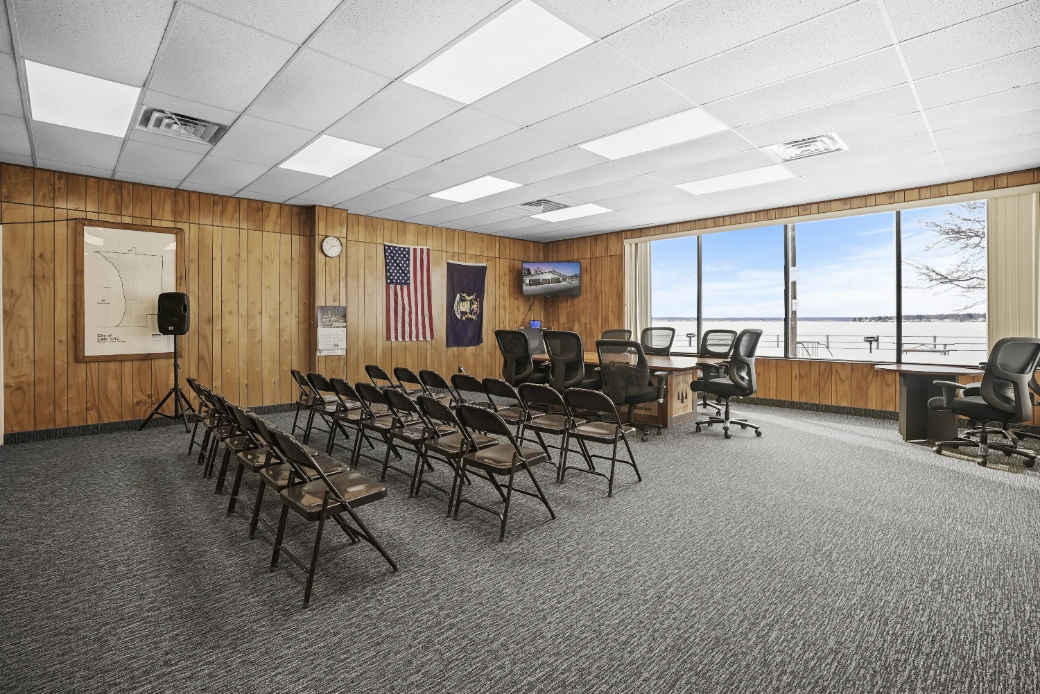 Lake City City Hall - Commercial Development Opportunity 