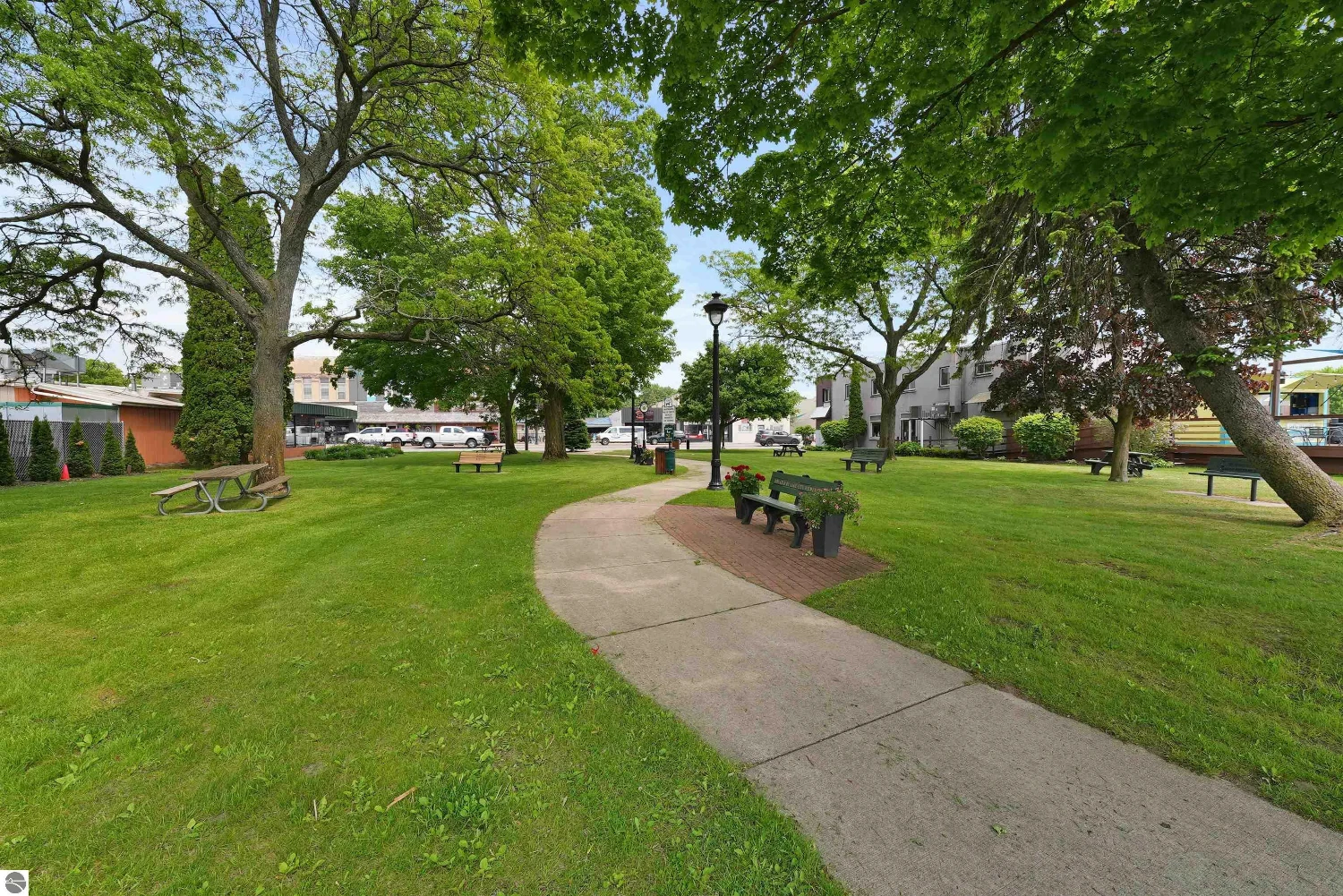 Lake City City Hall - Commercial Development Opportunity 
