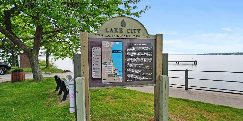 Lake City City Hall - Commercial Development Opportunity 