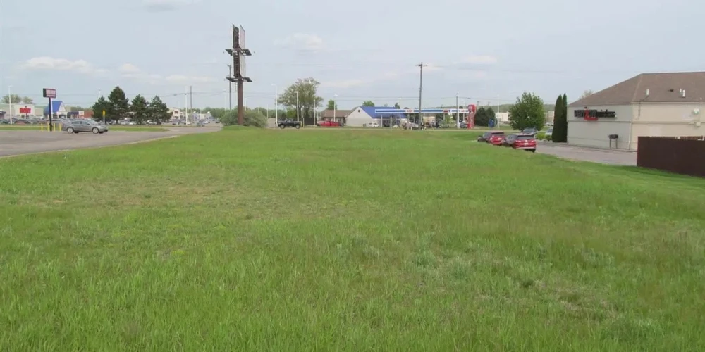 Prime Retail Development Site in Cadillac, Michigan