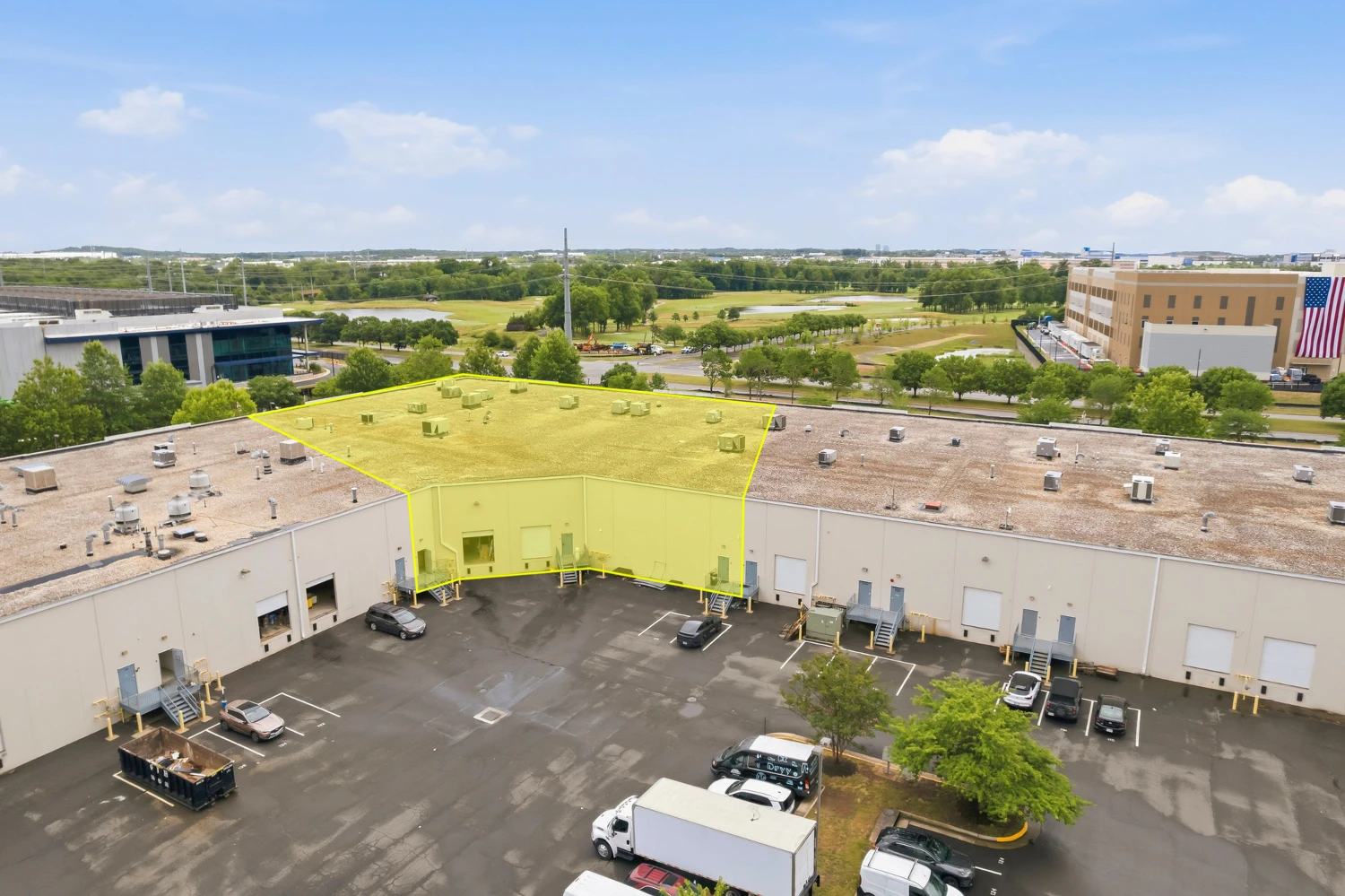 25,050 SF Industrial Flex | Owner-User Opportunity