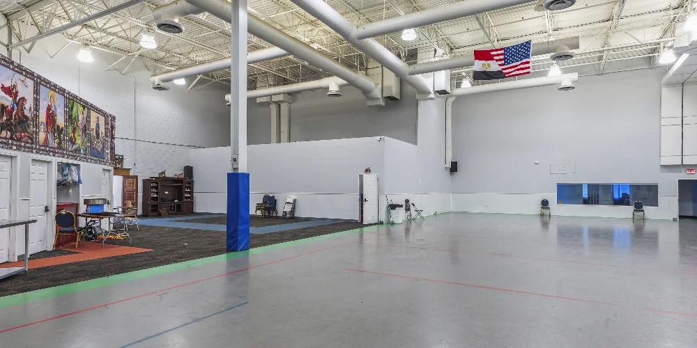 25,050 SF Industrial Flex | Owner-User Opportunity