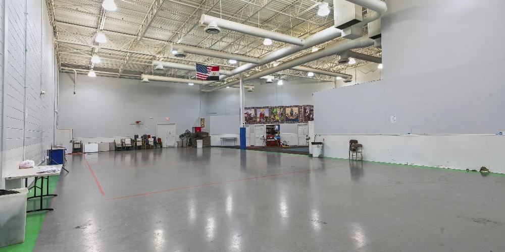 25,050 SF Industrial Flex | Owner-User Opportunity