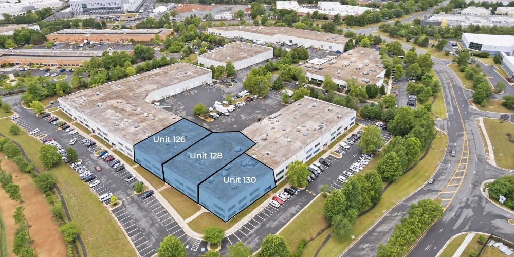 25,050 SF Industrial Flex | Owner-User Opportunity