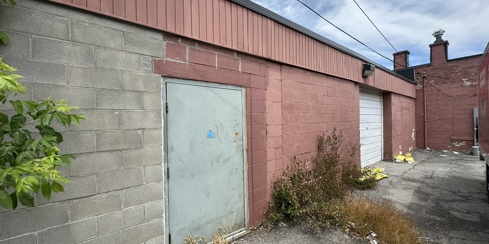 3146 Bailey Ave - 5,712+/- SF Retail