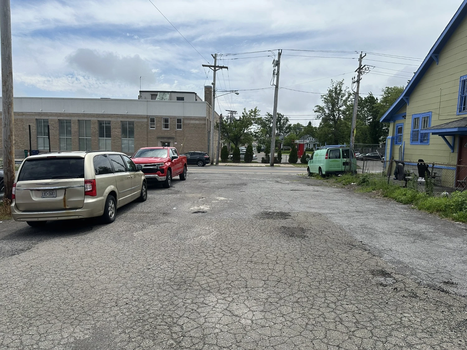 3146 Bailey Ave - 5,712+/- SF Retail