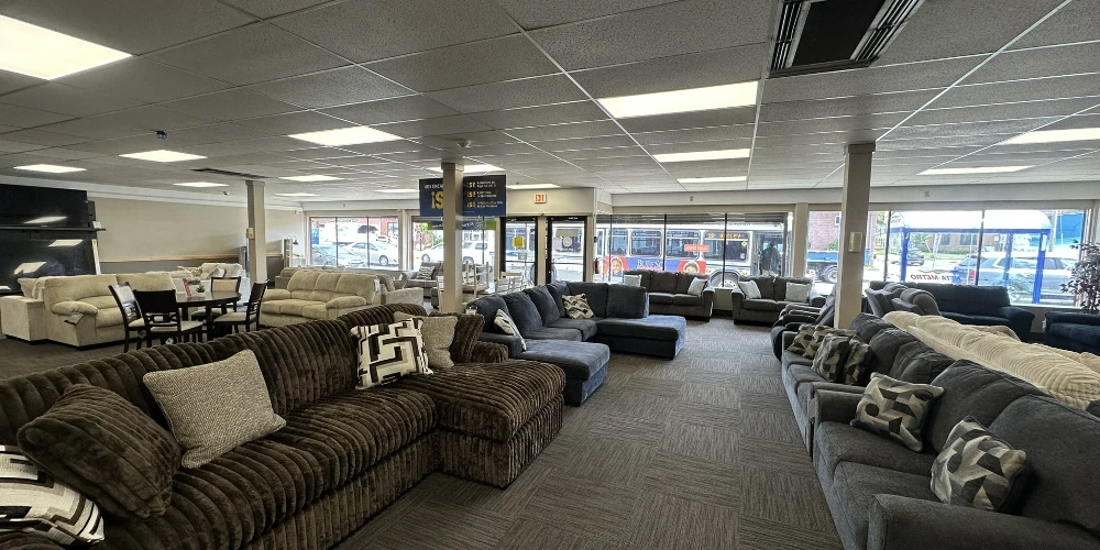 3146 Bailey Ave - 5,712+/- SF Retail