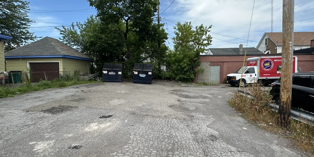 3146 Bailey Ave - 5,712+/- SF Retail