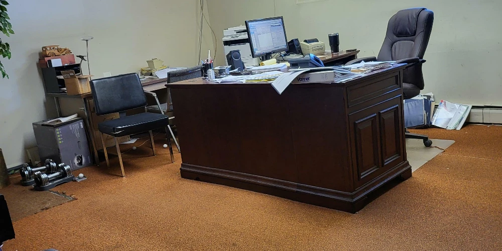 3,044+/- SF Office/Retail Building