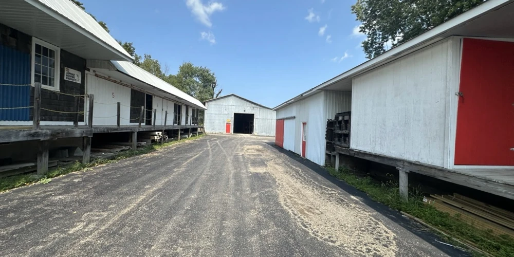 320 Maple Ave - Fredrickson Builders Supply
