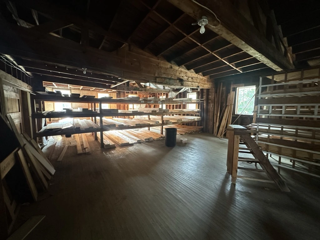 320 Maple Ave - Fredrickson Builders Supply