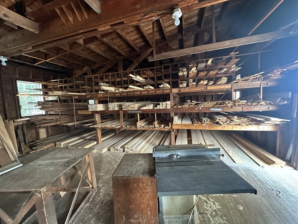 320 Maple Ave - Fredrickson Builders Supply