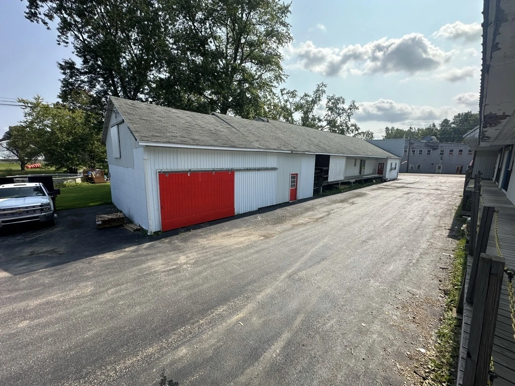 320 Maple Ave - Fredrickson Builders Supply