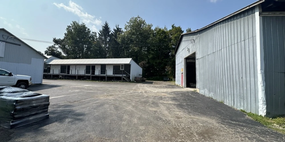 320 Maple Ave - Fredrickson Builders Supply