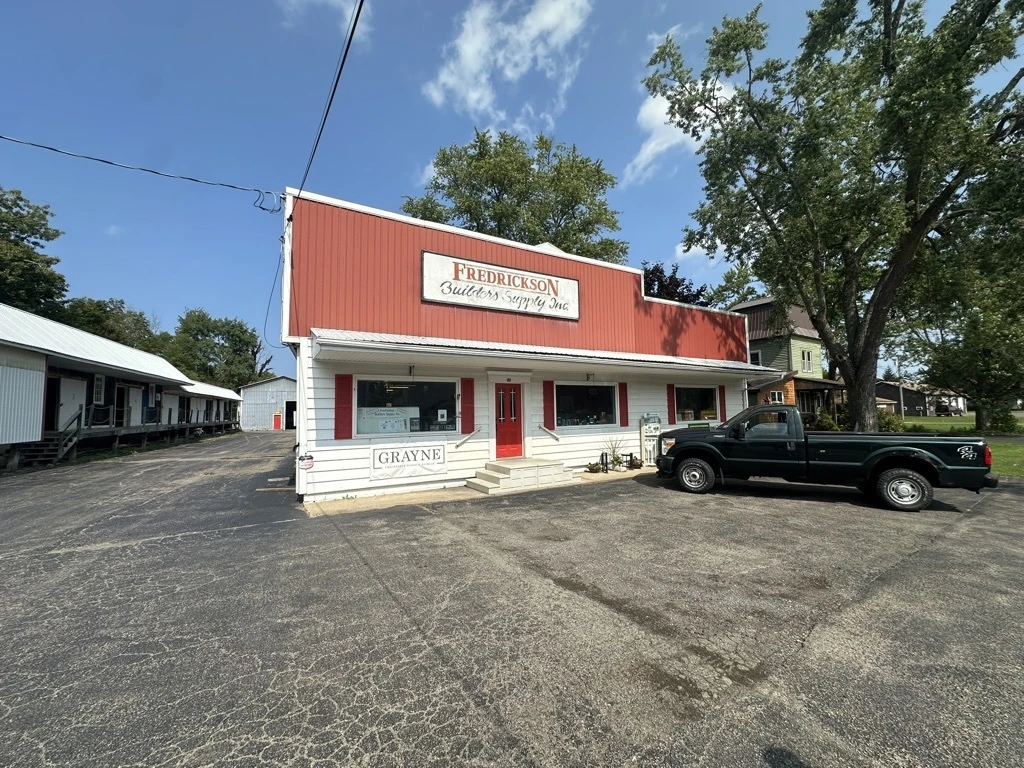 320 Maple Ave - Fredrickson Builders Supply