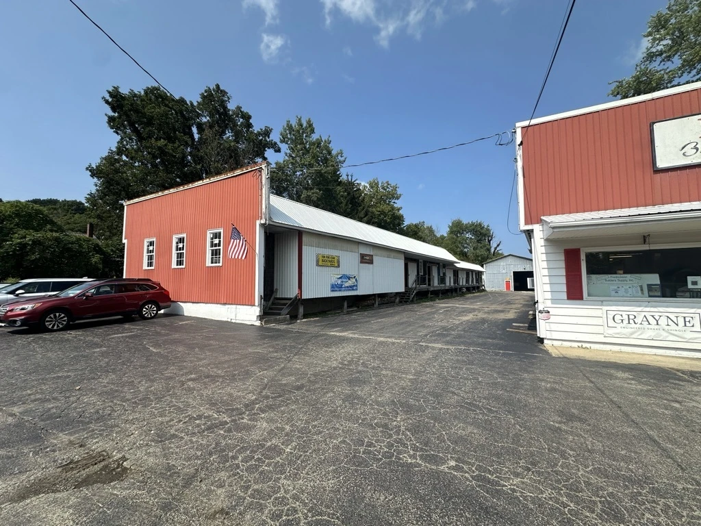 320 Maple Ave - Fredrickson Builders Supply