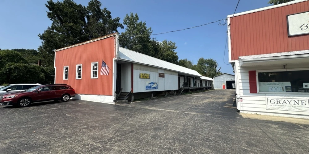 320 Maple Ave - Fredrickson Builders Supply