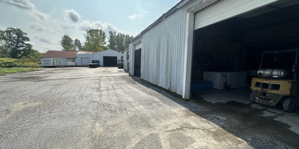 320 Maple Ave - Fredrickson Builders Supply