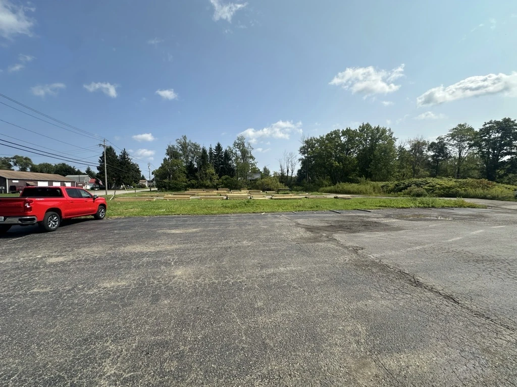 320 Maple Ave - Fredrickson Builders Supply