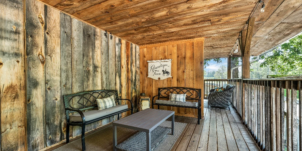 Historic Mixed-Use Estate with Immediate Cash Flow & Growth Potential 