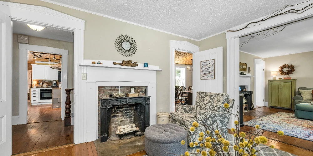 Historic Mixed-Use Estate with Immediate Cash Flow & Growth Potential 