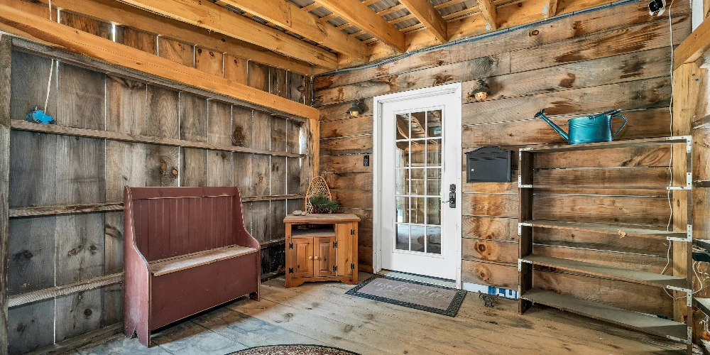 Historic Mixed-Use Estate with Immediate Cash Flow & Growth Potential 