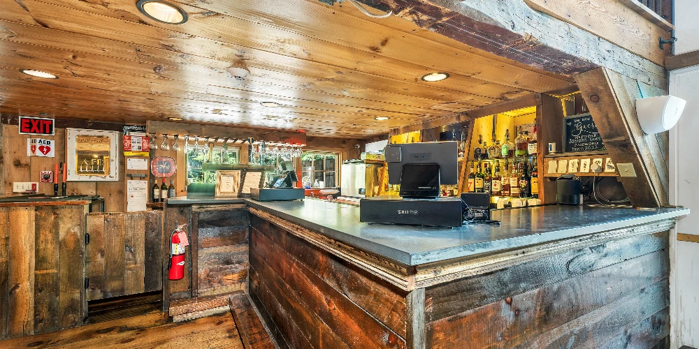 Historic Mixed-Use Estate with Immediate Cash Flow & Growth Potential 