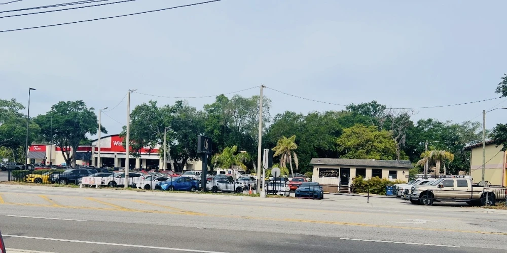 Cash Flowing | Tampa MSA Car Lot