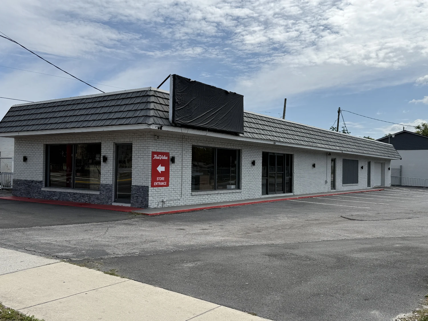 NORTHEAST TAMPA RETAIL