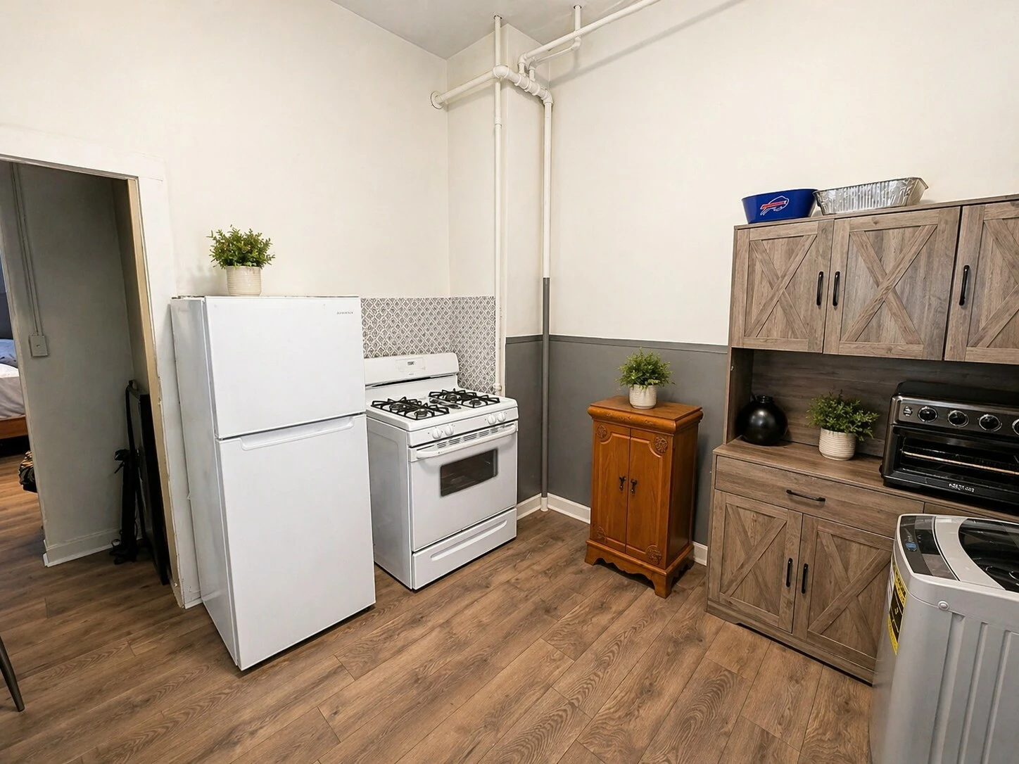 1007-1009 Pine St, Endicott, NY for sale