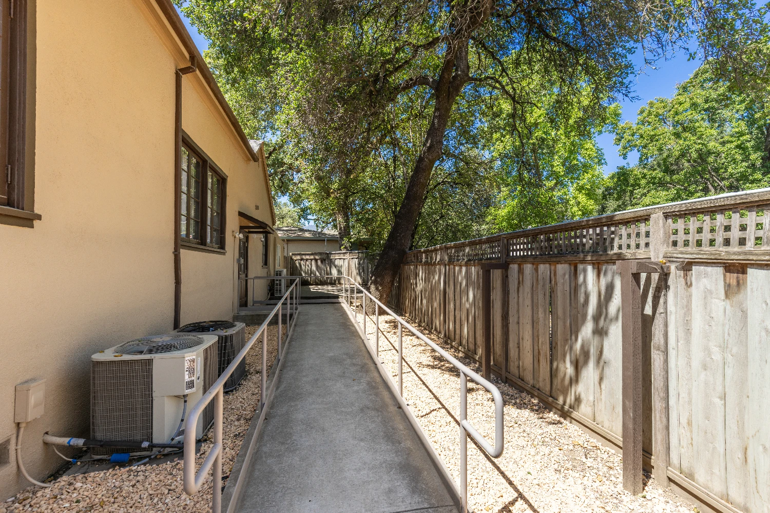115 Main St, Saint Helena, CA for sale