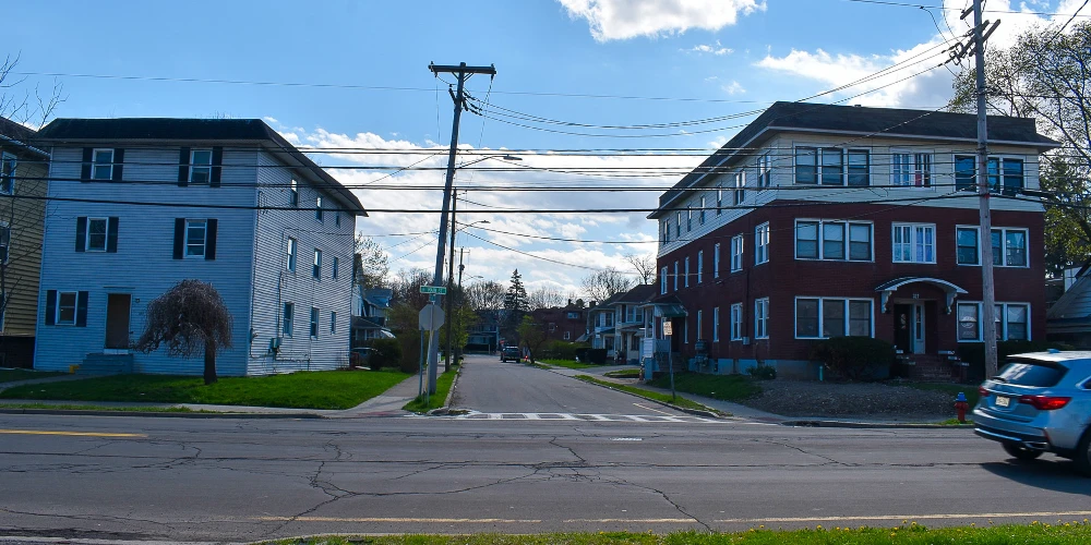 325 Main Street