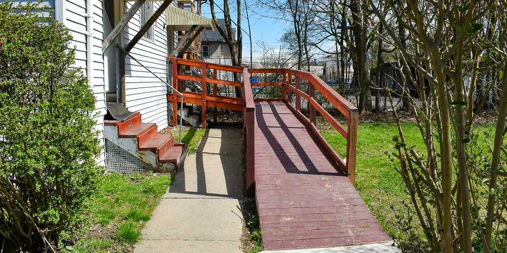 325 Main Street