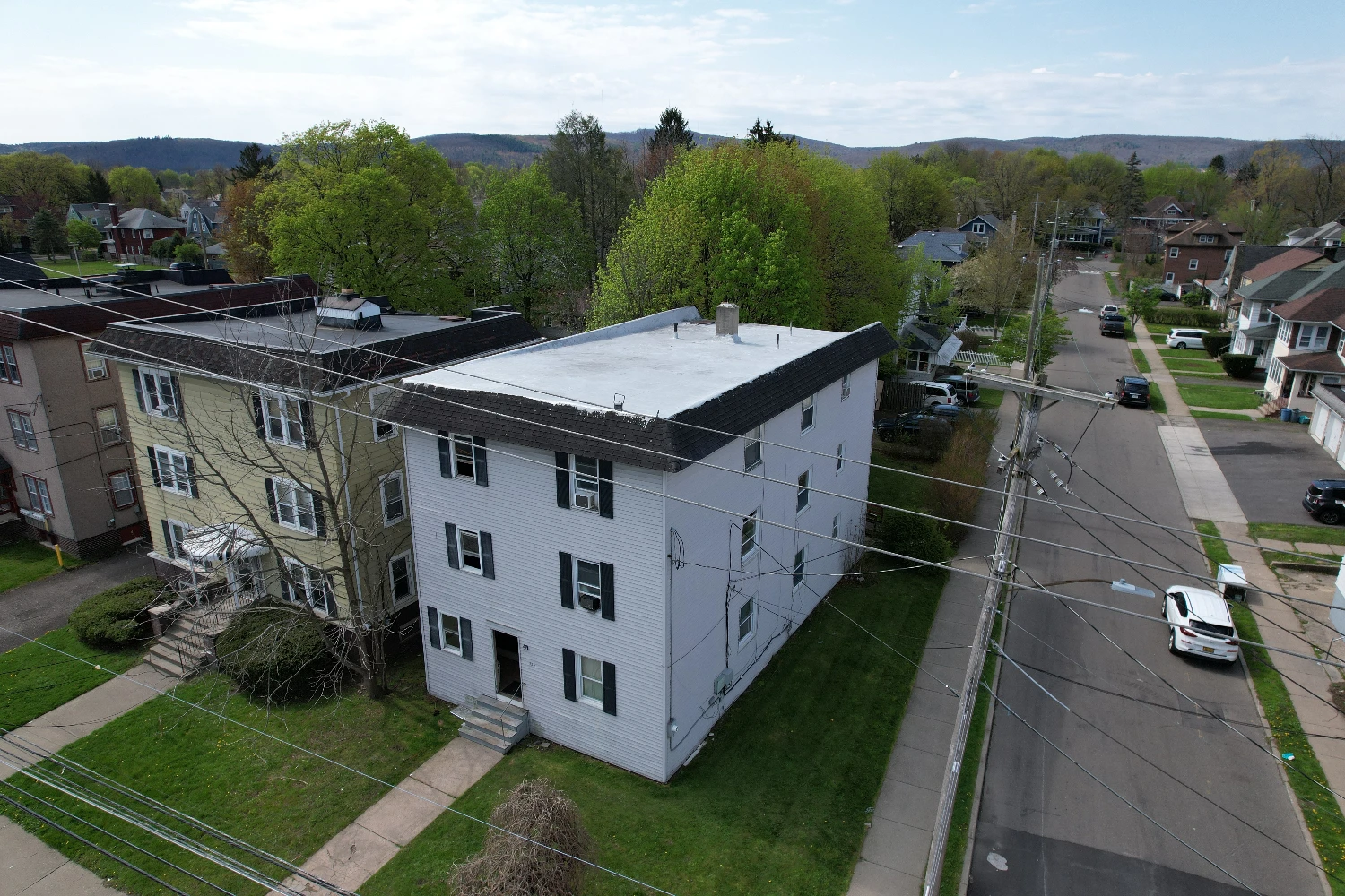 325 Main Street