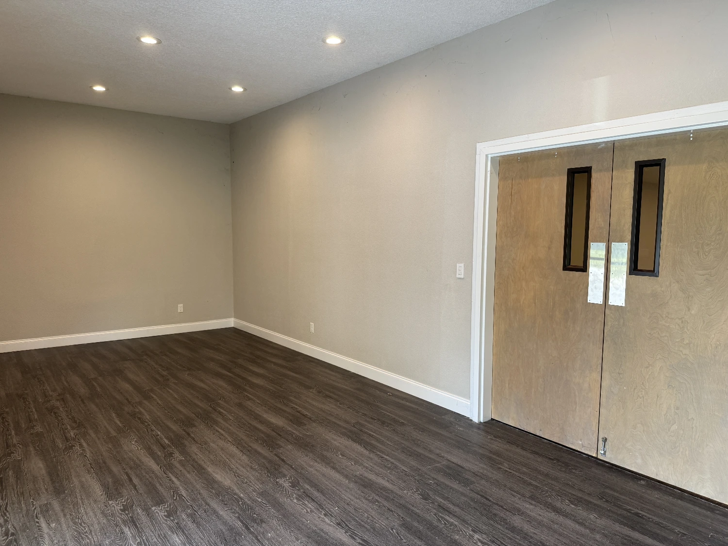 Seller Financing | 6.58-Acre / 8,180 SF on US-19 | Sale or Lease