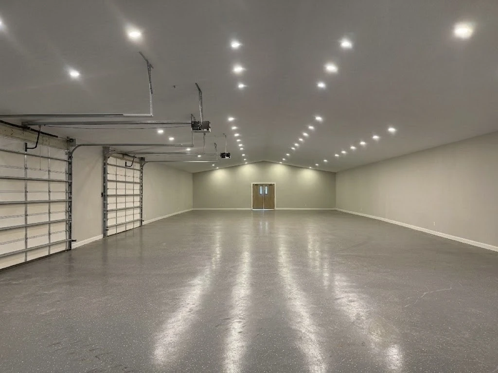 Seller Financing | 6.58-Acre / 8,180 SF on US-19 | Sale or Lease
