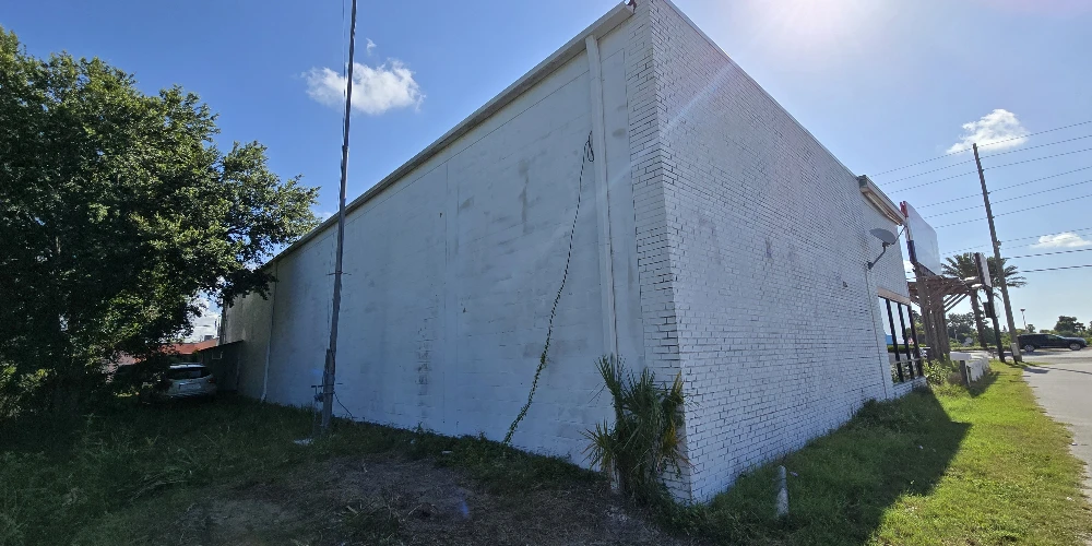 Turnkey Auto Repair Facility on US Hwy 19 | High Visibility & 7 Drive-In Bays