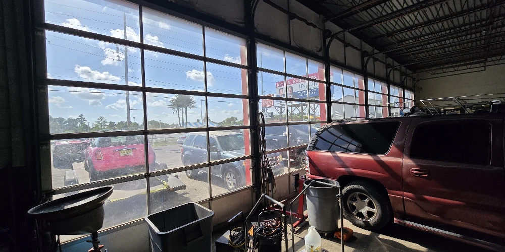 Turnkey Auto Repair Facility on US Hwy 19 | High Visibility & 7 Drive-In Bays