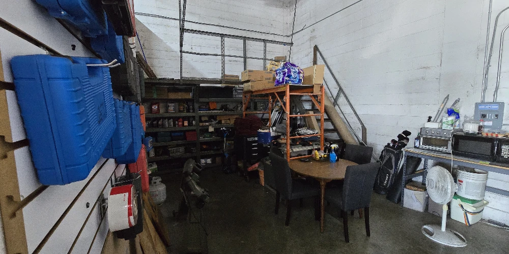 Turnkey Auto Repair Facility on US Hwy 19 | High Visibility & 7 Drive-In Bays