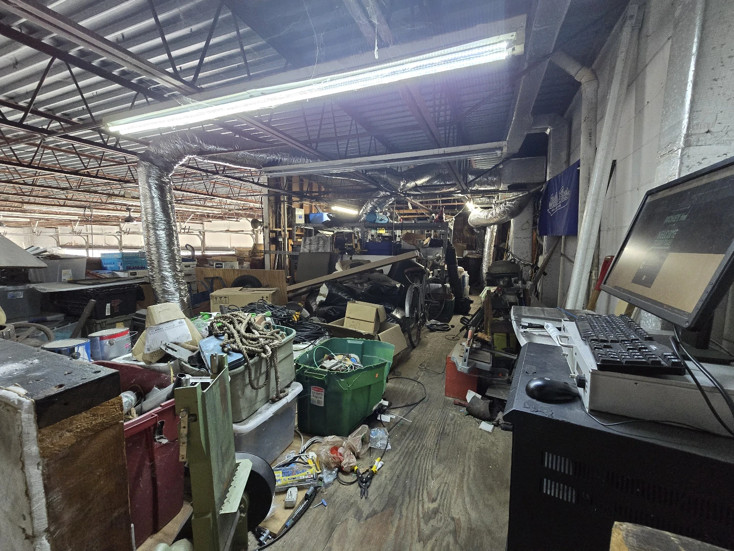 Turnkey Auto Repair Facility on US Hwy 19 | High Visibility & 7 Drive-In Bays