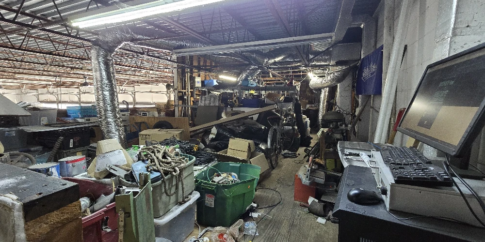 Turnkey Auto Repair Facility on US Hwy 19 | High Visibility & 7 Drive-In Bays
