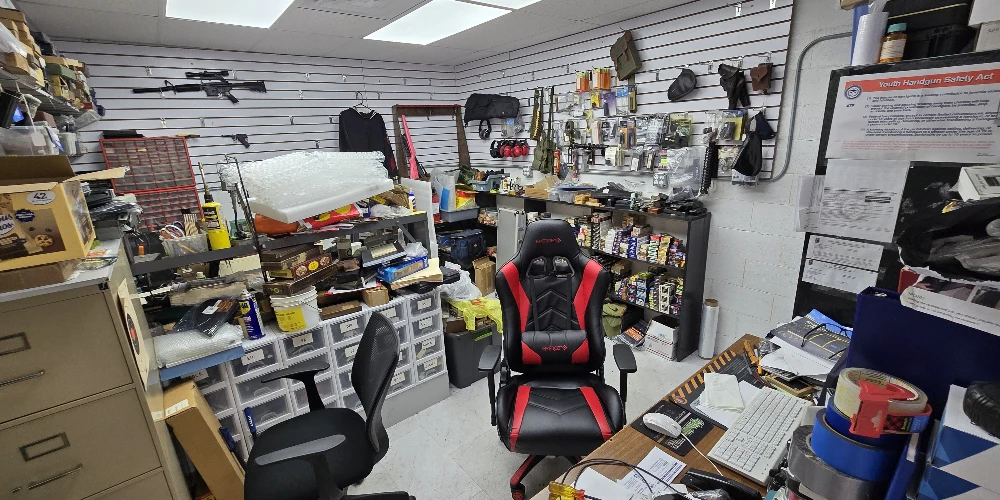 Turnkey Auto Repair Facility on US Hwy 19 | High Visibility & 7 Drive-In Bays