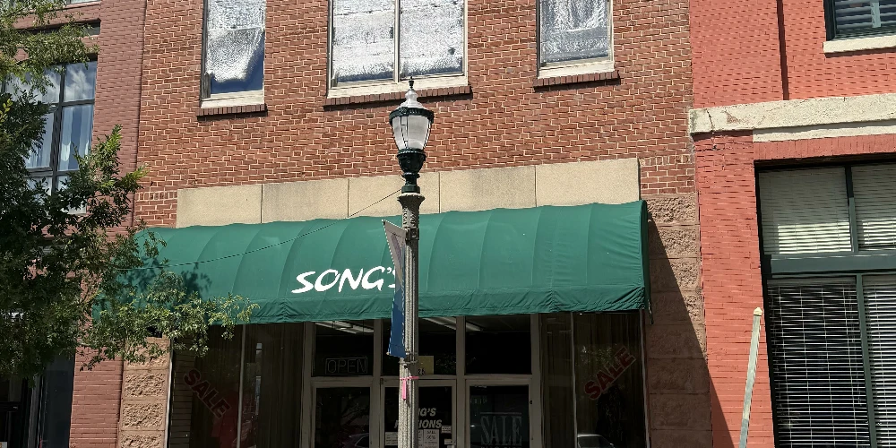 125 East Main Street