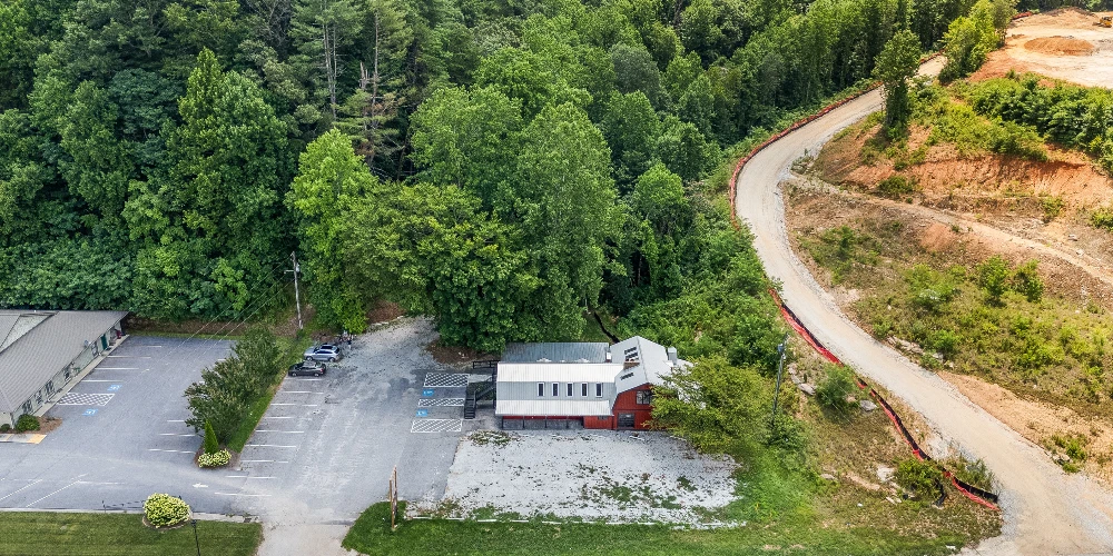 851 Highway 441 Clayton GA