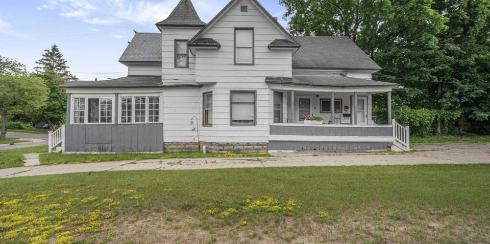 Three Multifamily Properties Totaling 10 Rental Units